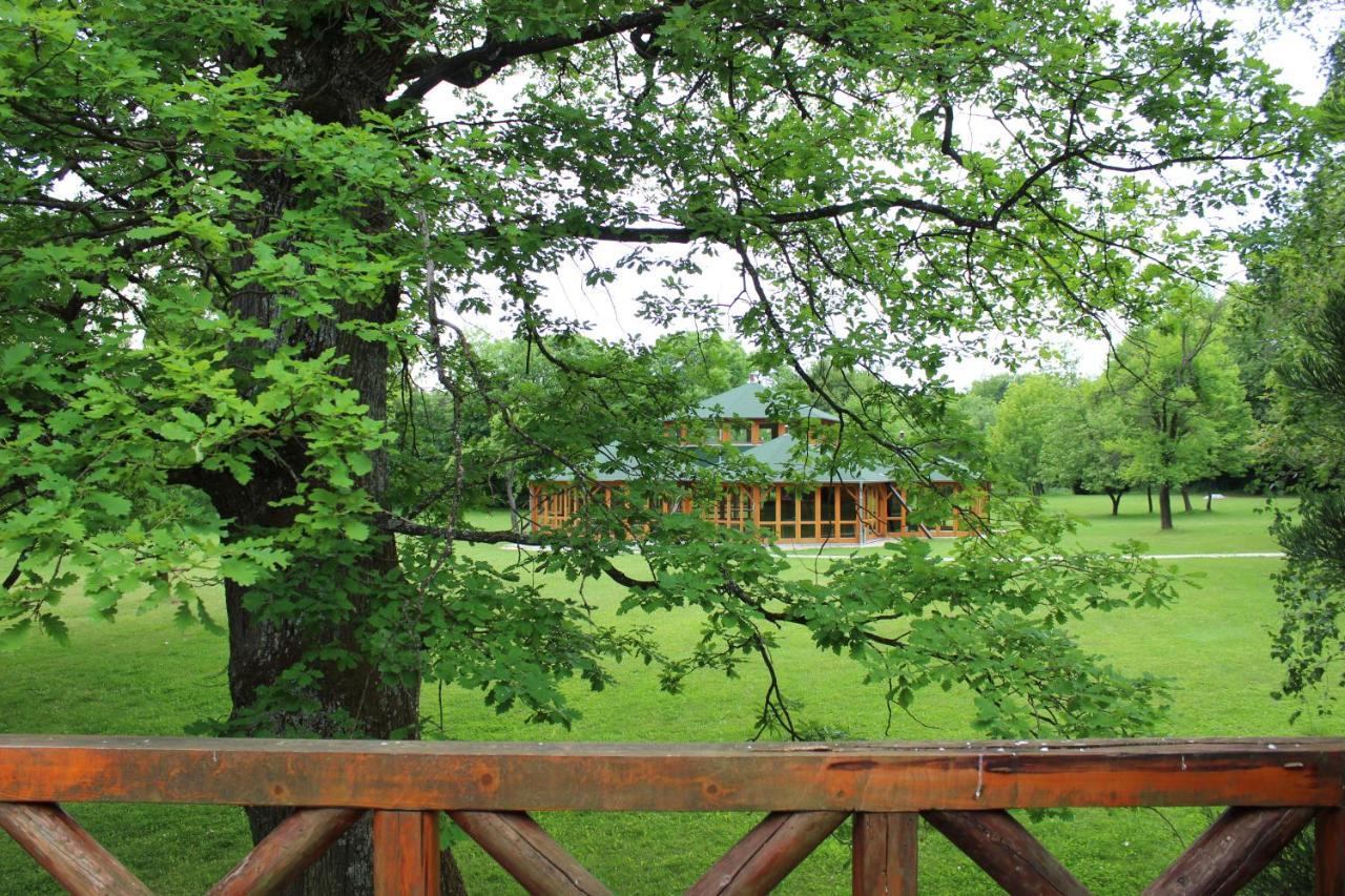 Nagy-Magyarorszag Park Bed & Breakfast Isztimér Eksteriør bilde