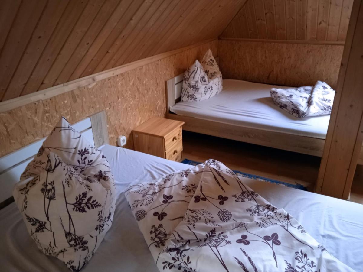 Nagy-Magyarorszag Park Bed & Breakfast Isztimér Eksteriør bilde
