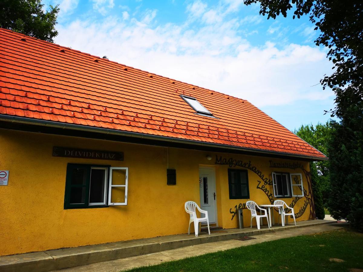 Nagy-Magyarorszag Park Bed & Breakfast Isztimér Eksteriør bilde